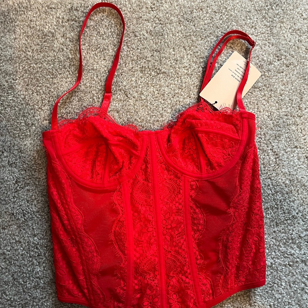 SHEIN Vibrant Red Lace Bustier